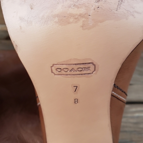 Coach Meredith Signature Soft Leather Heeled Boots Italy 7 VGUC - Picture 9 of 16